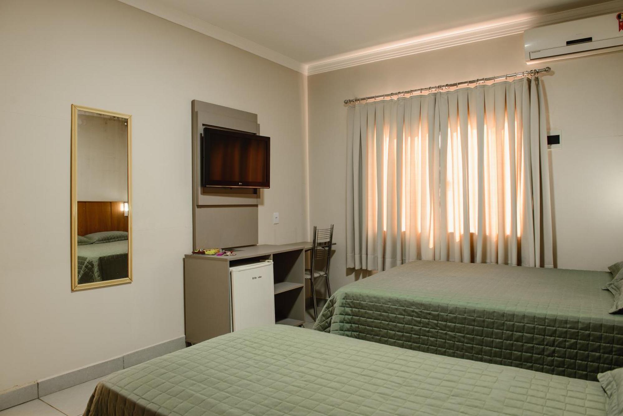 Hotel Trevo Cascavel Екстериор снимка